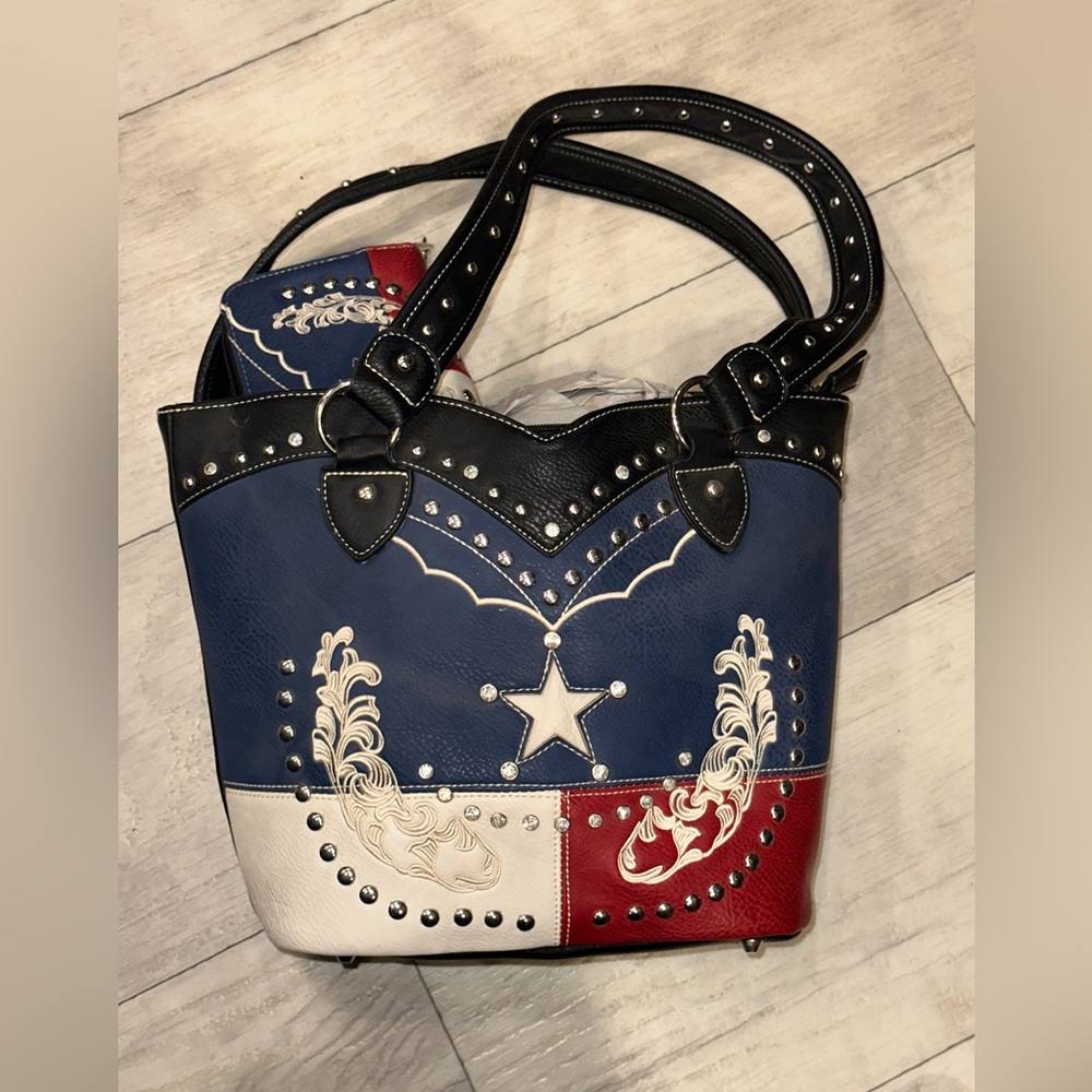 Soul West women Texas Flag embroidered hand bag and wallet.